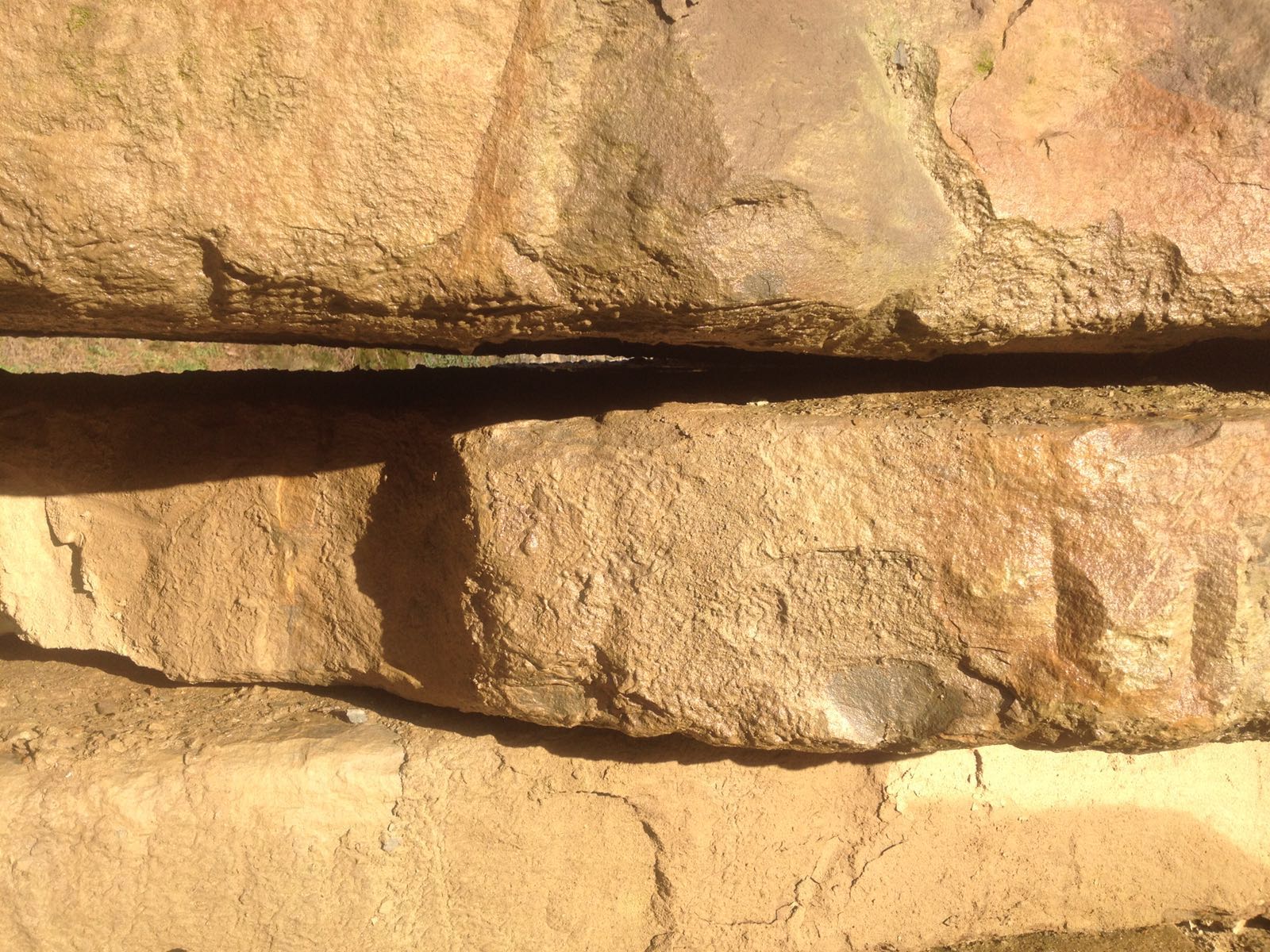 LASTRONI IN PIETRA LAVORAZIONE E VENDITA